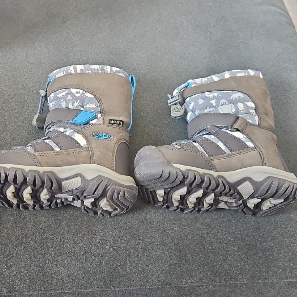 Keen Snow Kids Boots